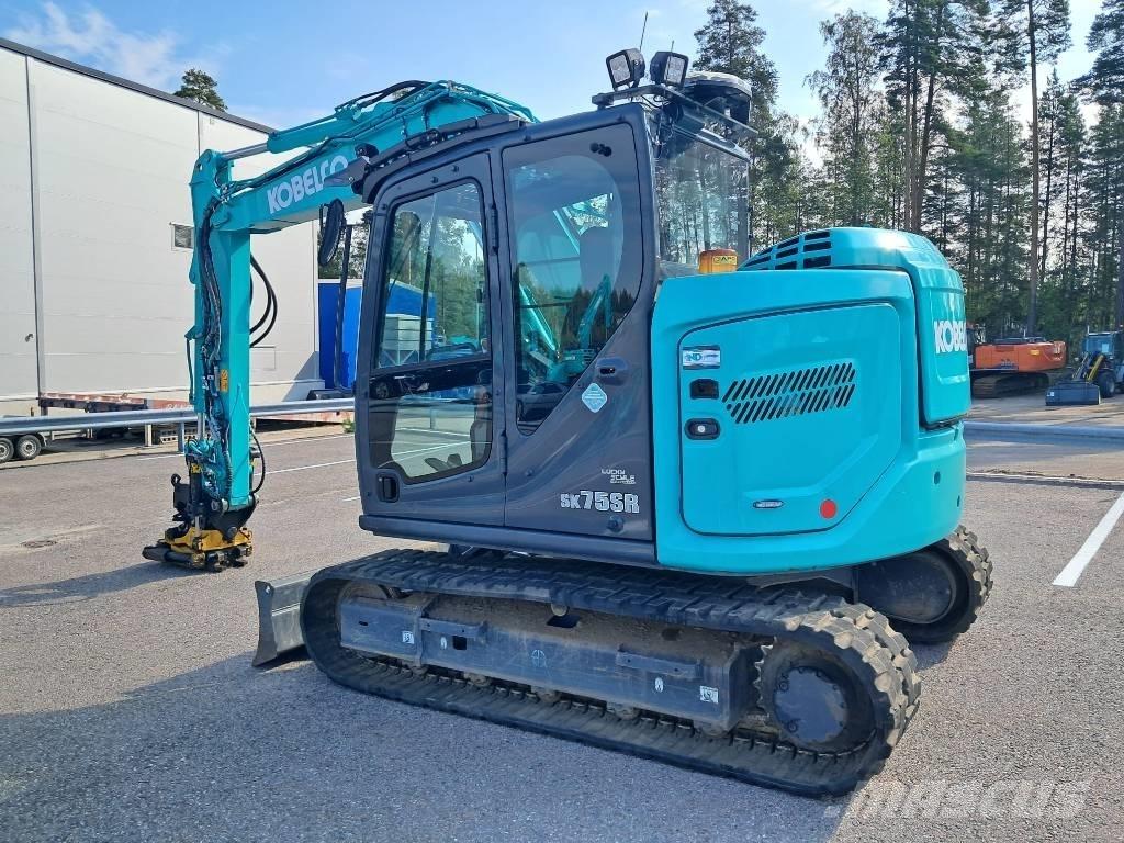 Kobelco SK75SR-7 Midi bageri 7t – 12t
