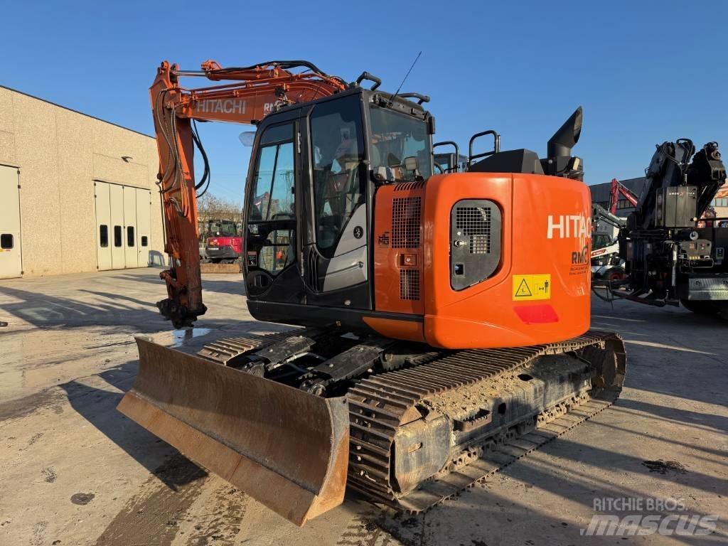 Hitachi ZX 135 US-6 Bageri guseničari
