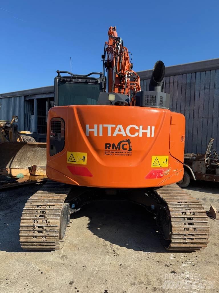 Hitachi ZX 135 US-6 Bageri guseničari