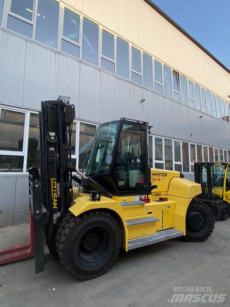 Hyster H12XD6 Dizelski viljuškari