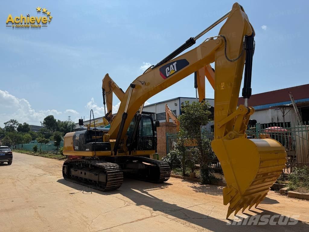 CAT 329 D2L Bageri guseničari