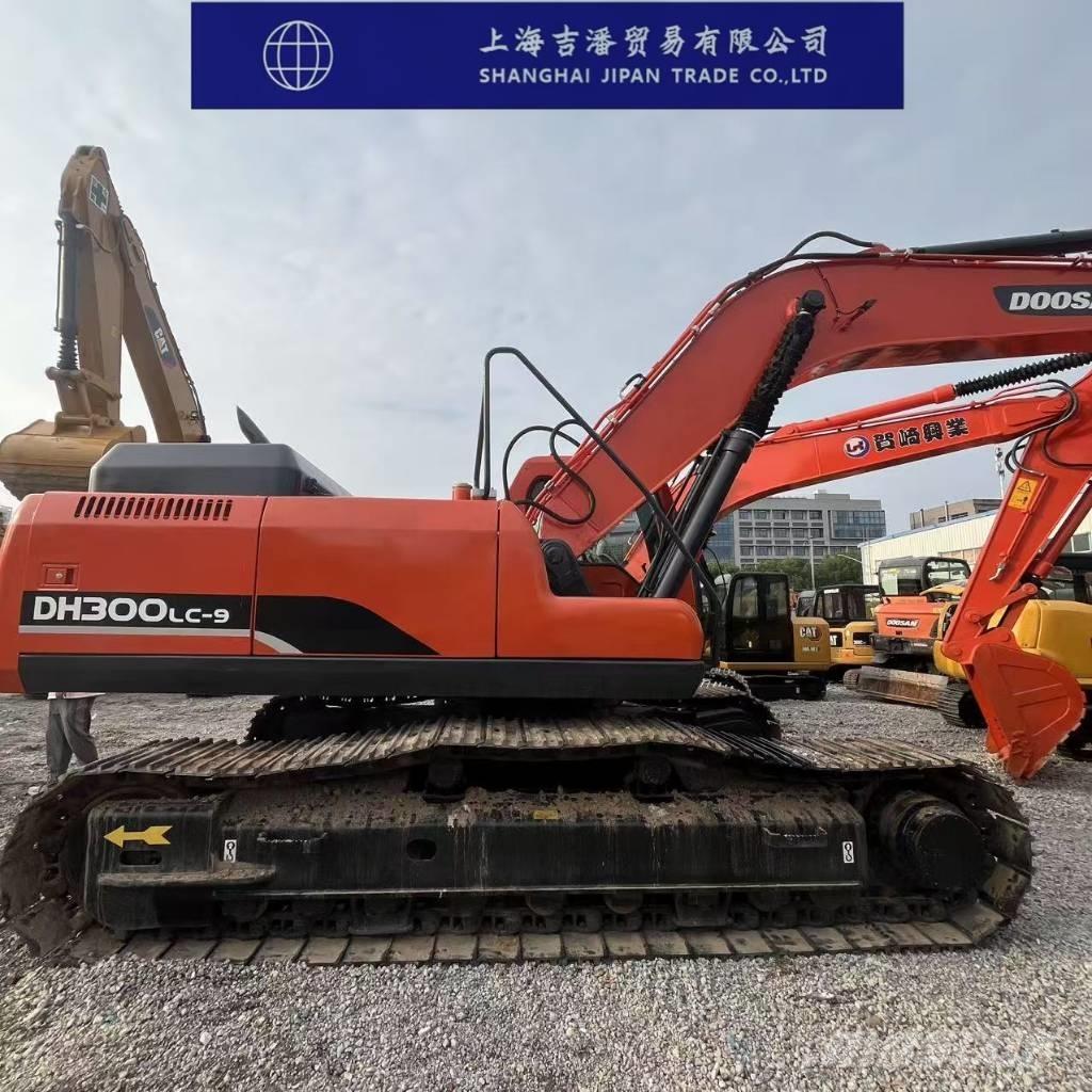 Doosan DH 300 Bageri guseničari