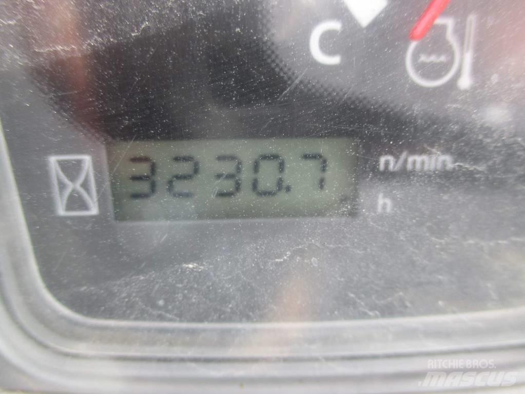 Kubota U 27-4 Mini bageri < 7t