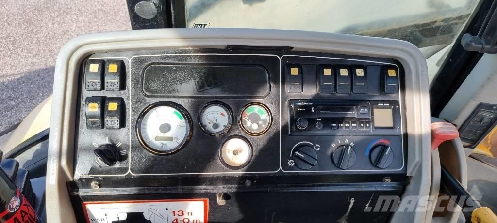 JCB 4 CX Rovokopači