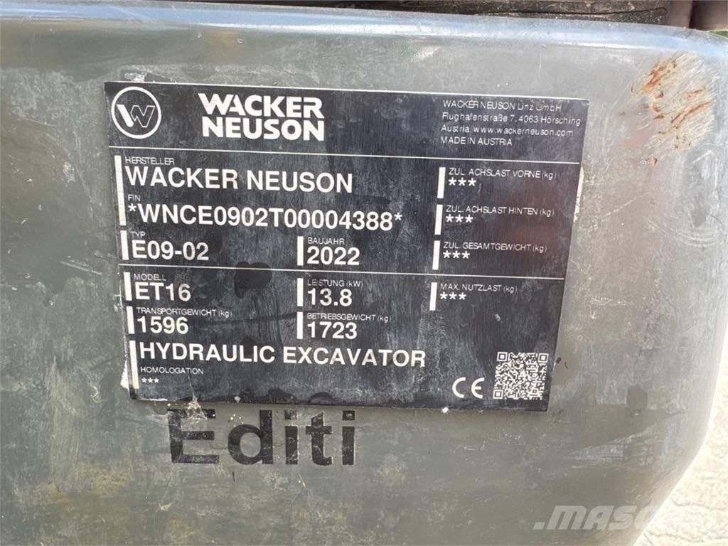 Wacker Neuson ET16 Bageri guseničari