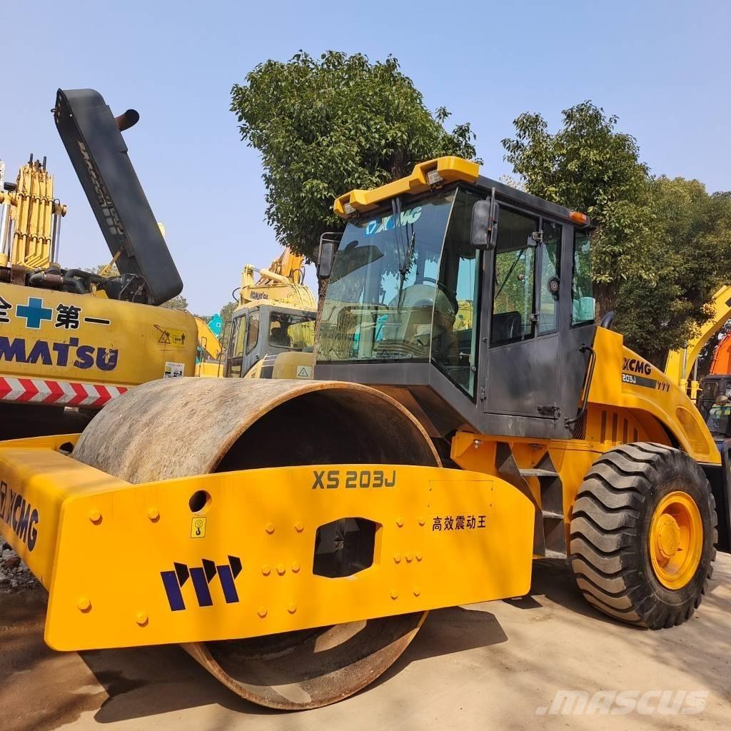 XCMG XS 203 J Valjci sa jednim bubnjem