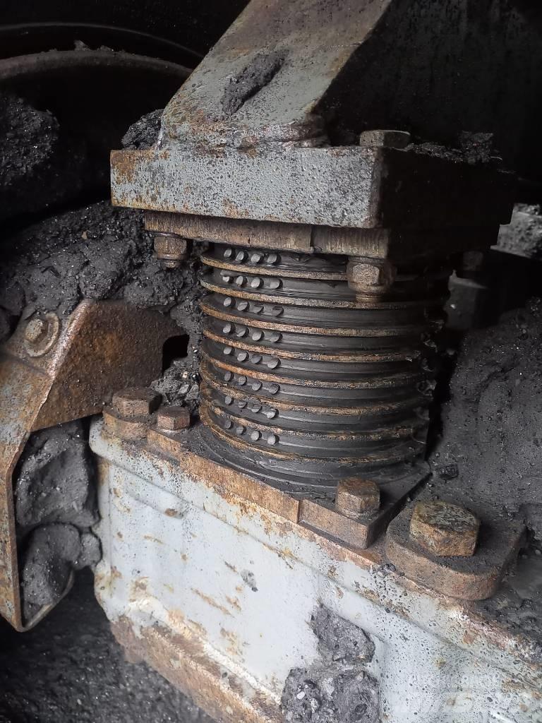 Terex TA 300 Zglobni damperi
