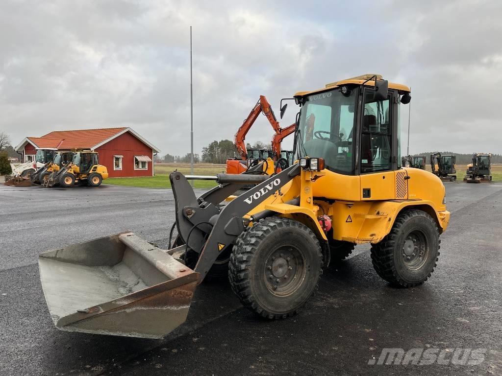 Volvo L 30 B Pro Utovarivači na točkove