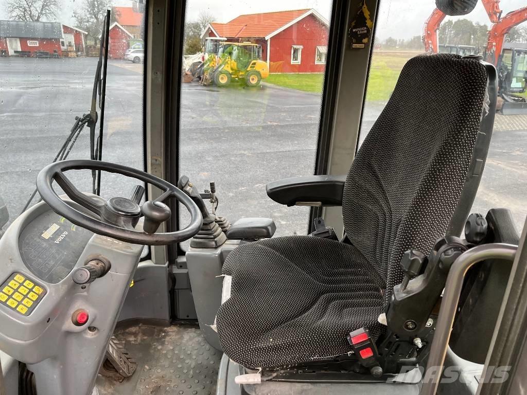 Volvo L 30 B Pro Utovarivači na točkove