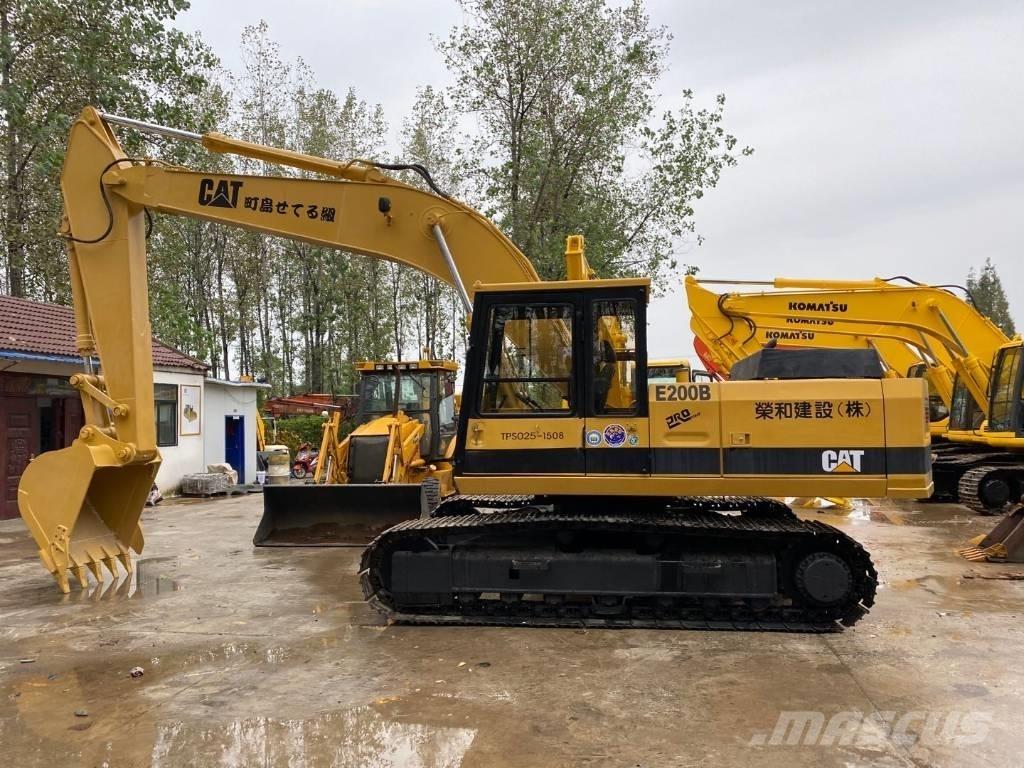 CAT E200B Bageri guseničari
