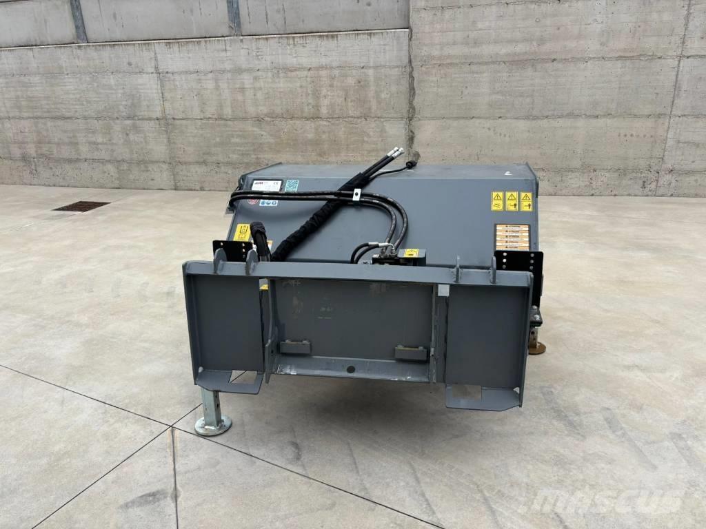 CM CSA 125 Mašine za čišćenje