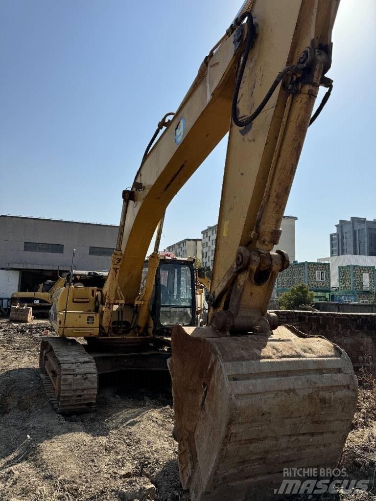CAT 330C Bageri guseničari