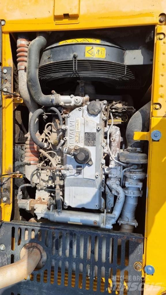 JCB JS220 EXTRA Long Bageri guseničari
