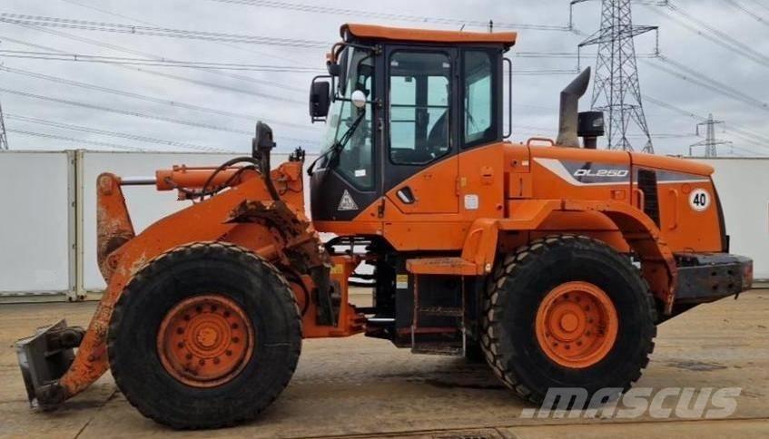 Doosan DL 250-5 Mini utovarivači