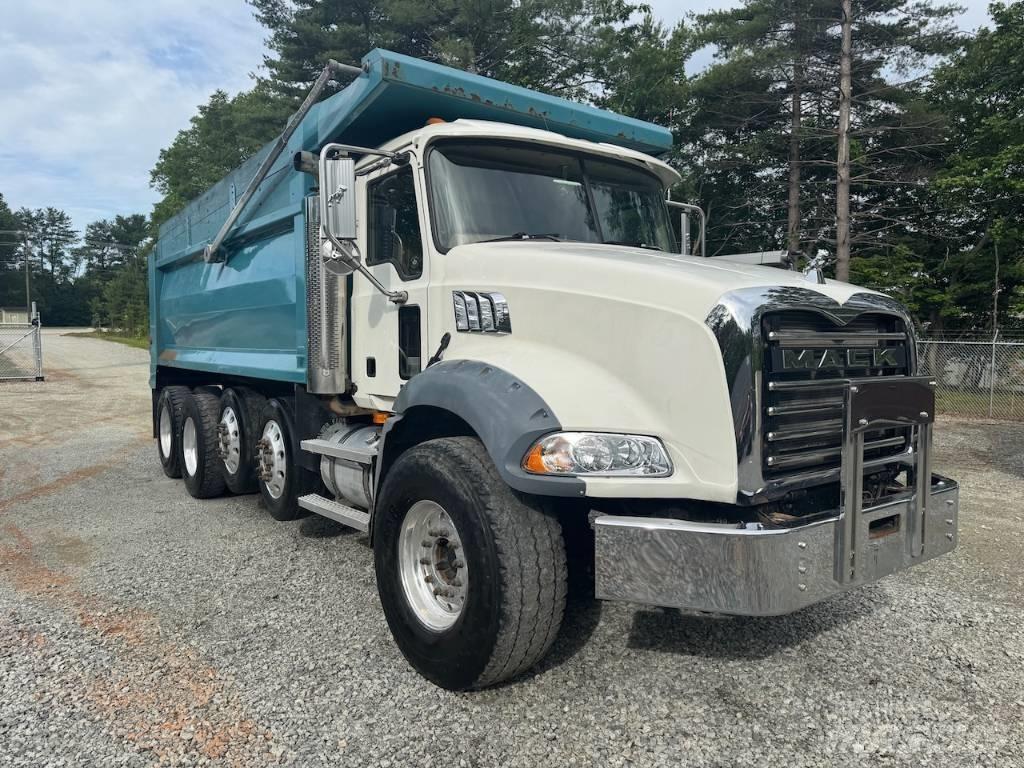 Mack Granite CT 713 Kiperi kamioni