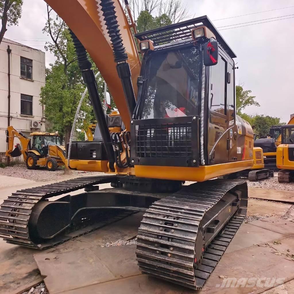 CAT 320 D2L Bageri guseničari