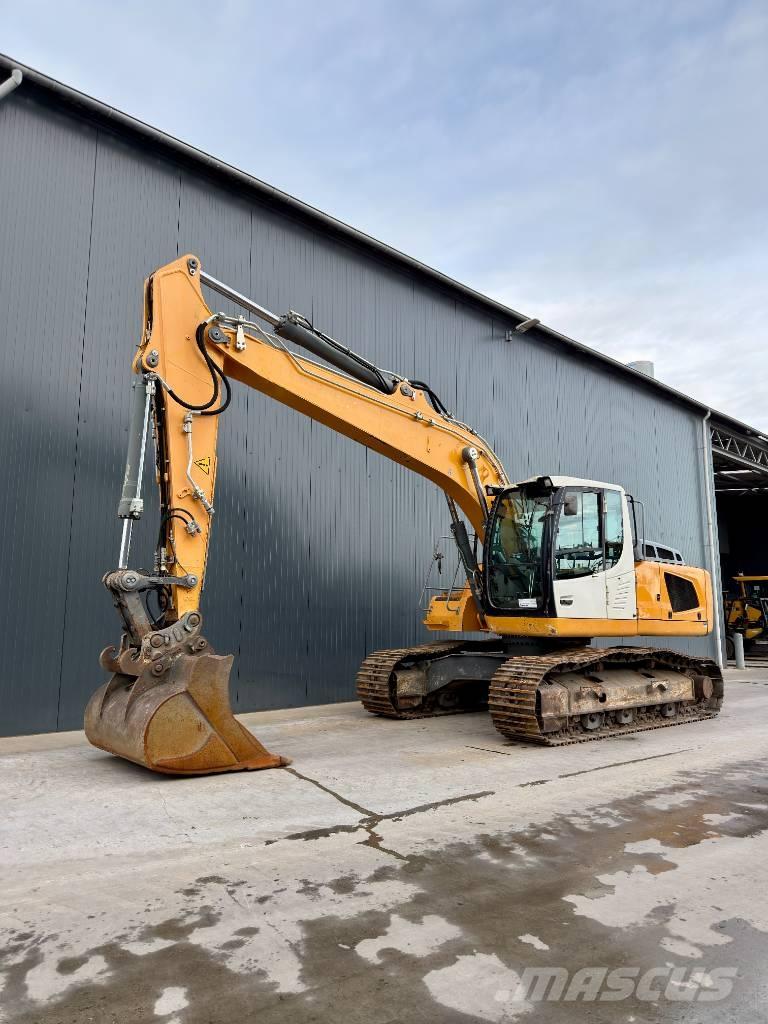 Liebherr R922 SLC Bageri guseničari