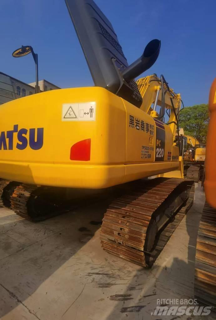 Komatsu pc220-8 Bageri guseničari