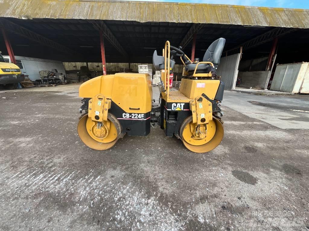 CAT CB 224E Valjci sa duplim bubnjem