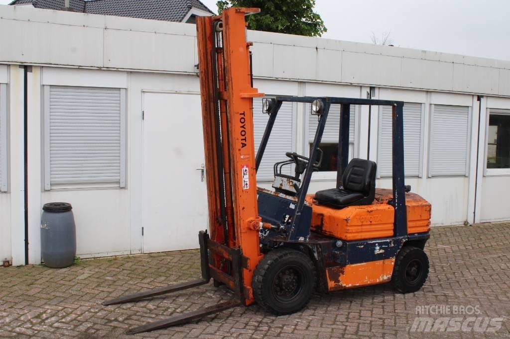 Toyota 5 FD 25 Dizelski viljuškari