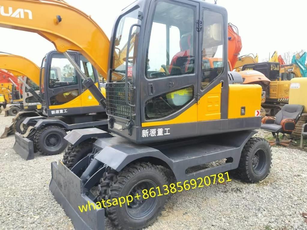 Xinyuan XYB75-9 Bageri točkaši