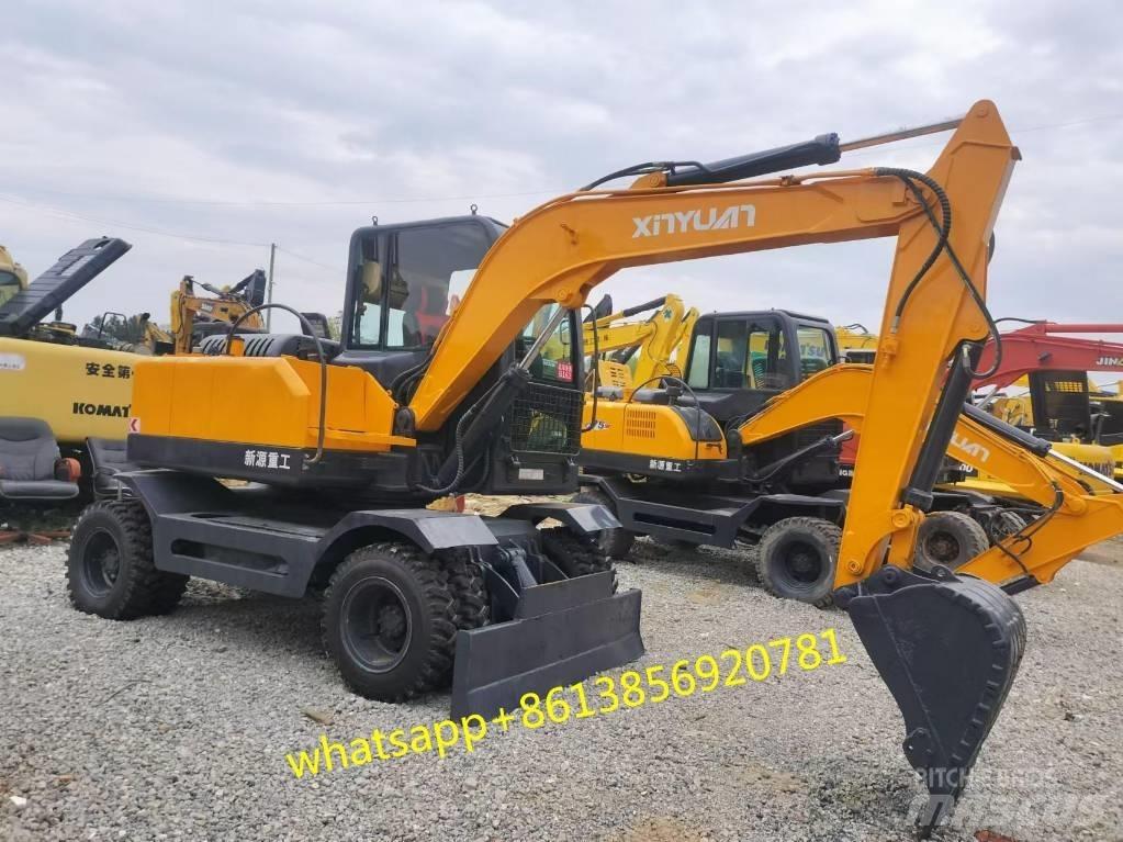 Xinyuan XYB75-9 Bageri točkaši