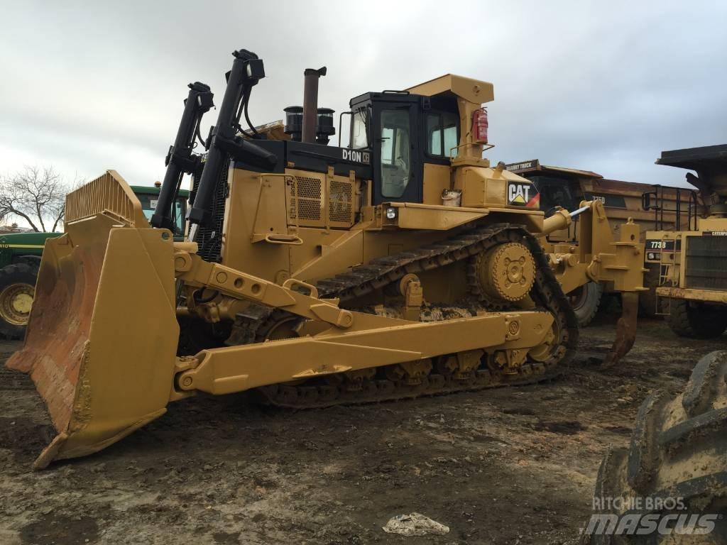 CAT D 10 N Buldožeri guseničari