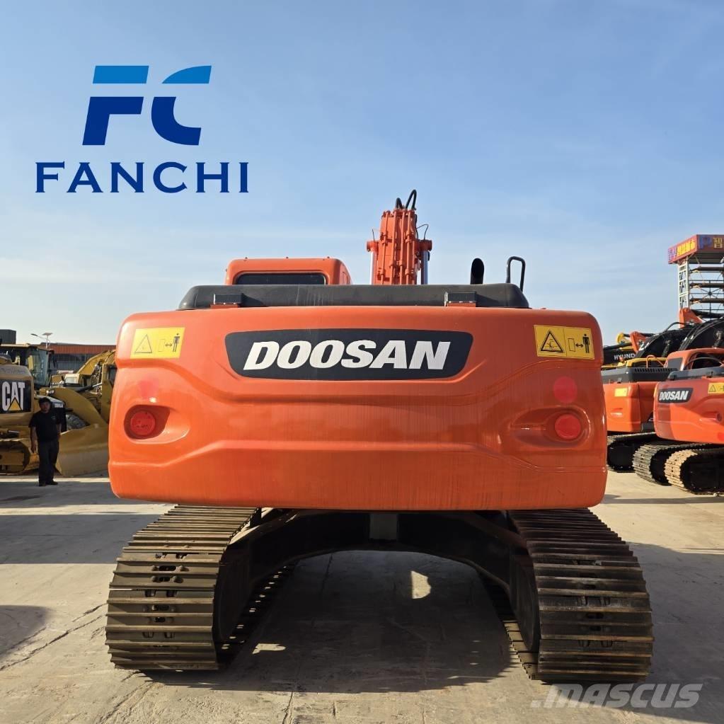 Doosan DX 225 LC Bageri guseničari