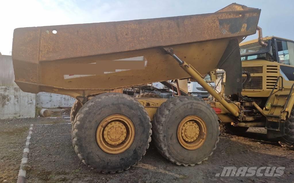CAT 730 Zglobni damperi