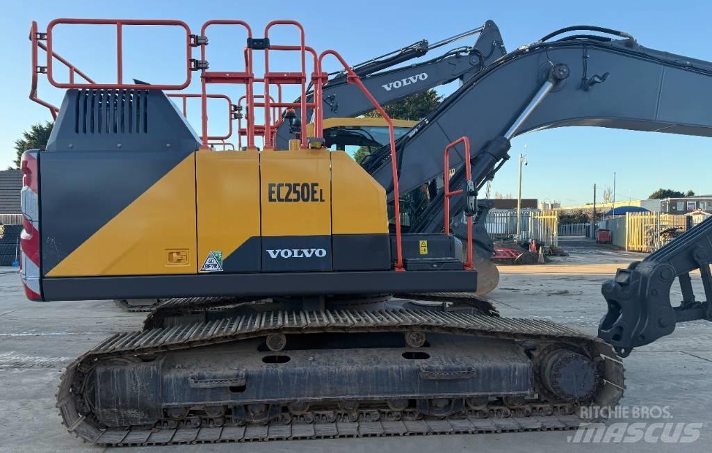 Volvo EC 250 EL Bageri guseničari