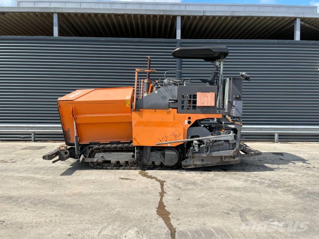 ABG TITAN 2820 Asfaltni finišeri