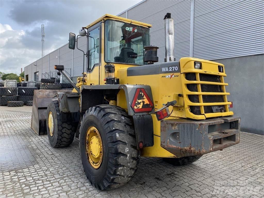 Komatsu WA270-3 Utovarivači na točkove