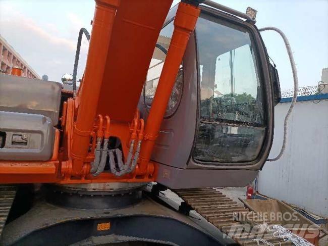 Hitachi Zaxis 200 LC Bageri guseničari