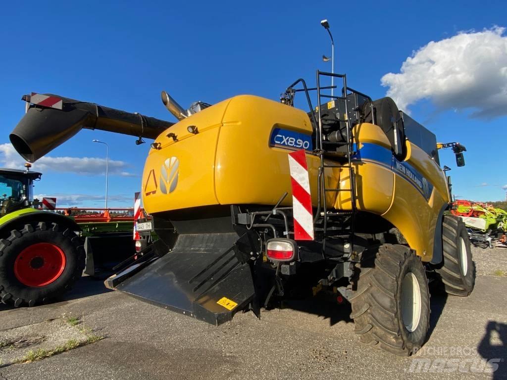 New Holland CX 8.90 Kombajni
