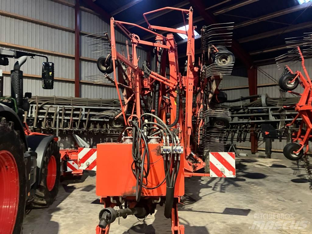 Kuhn GA 15031 Okretači i sakupljači sena