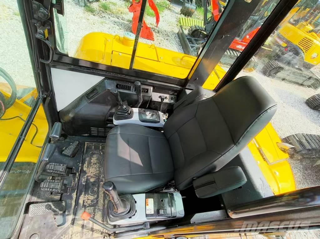 Komatsu PC 56 Mini bageri < 7t