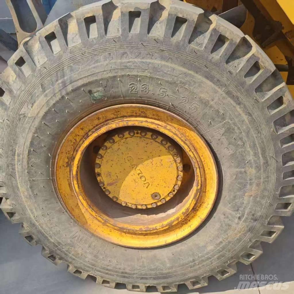 Volvo L 105 Utovarivači na točkove