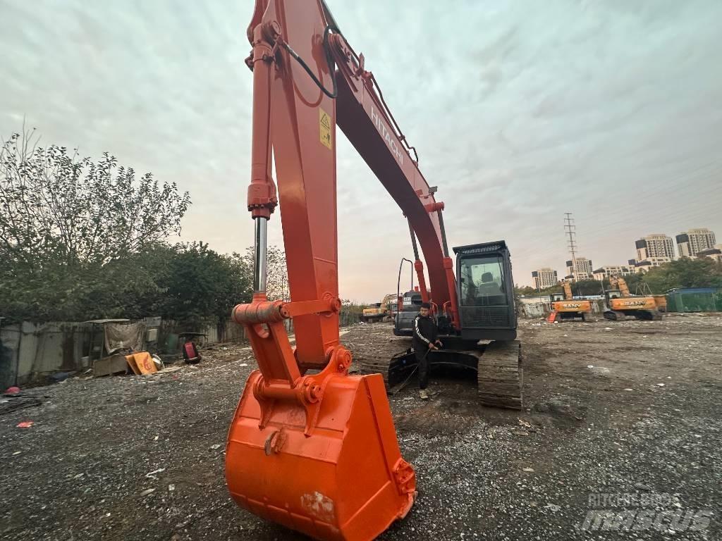 Hitachi ZX 200 Bageri guseničari