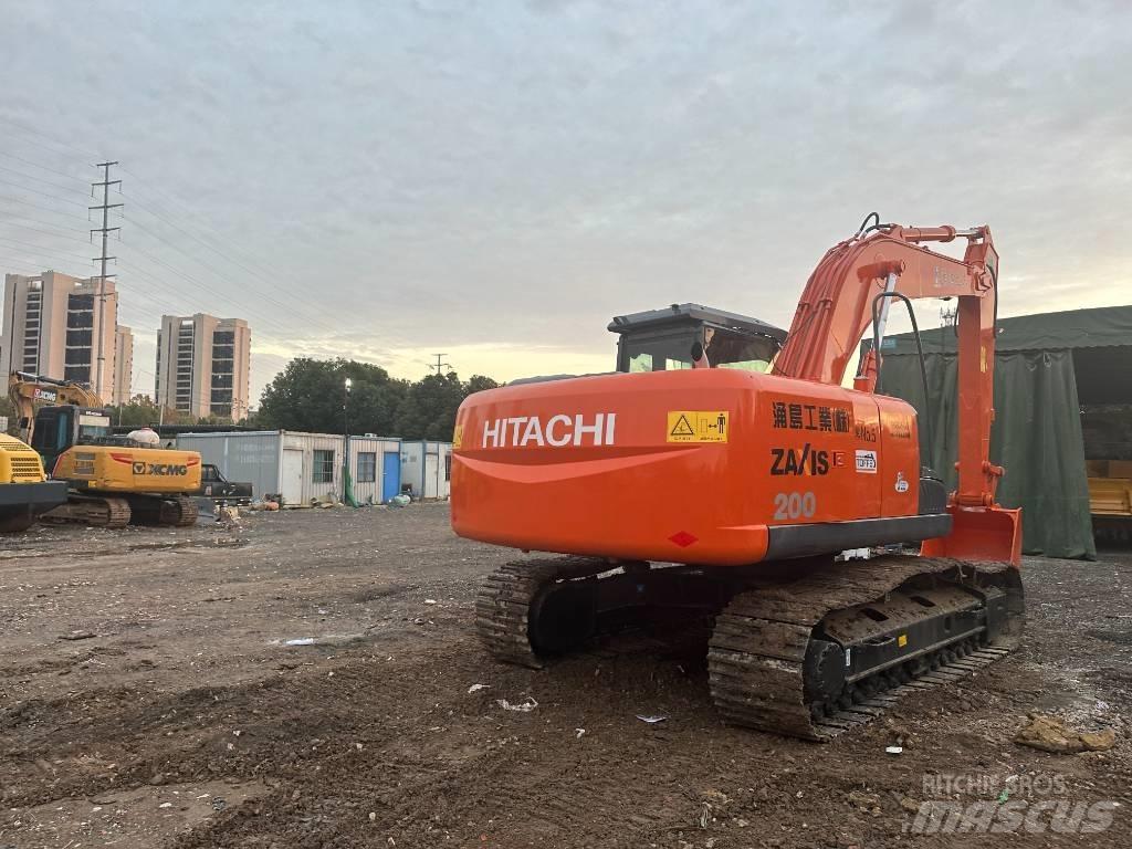 Hitachi ZX 200 Bageri guseničari