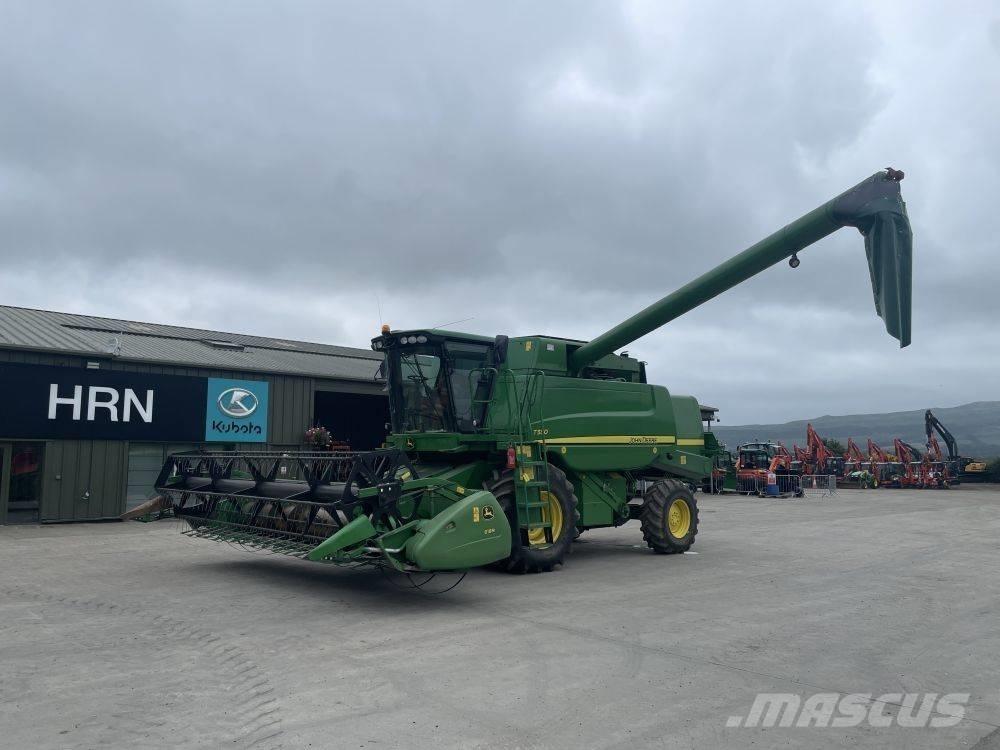 John Deere T 550 Kombajni