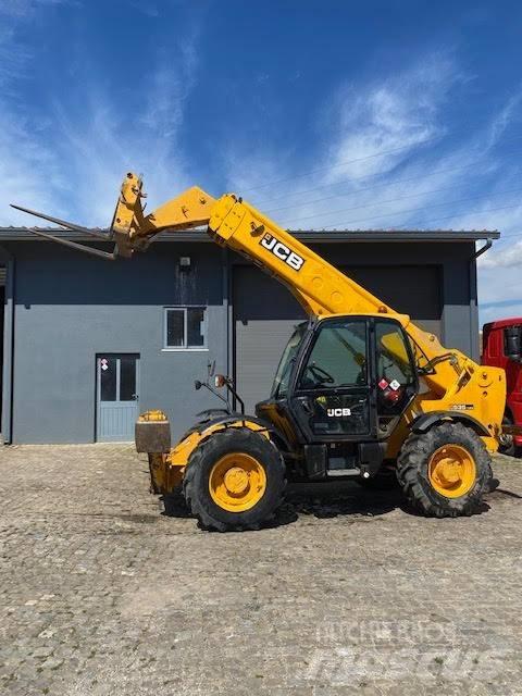 JCB 535-125 Teleskopski viljuškari