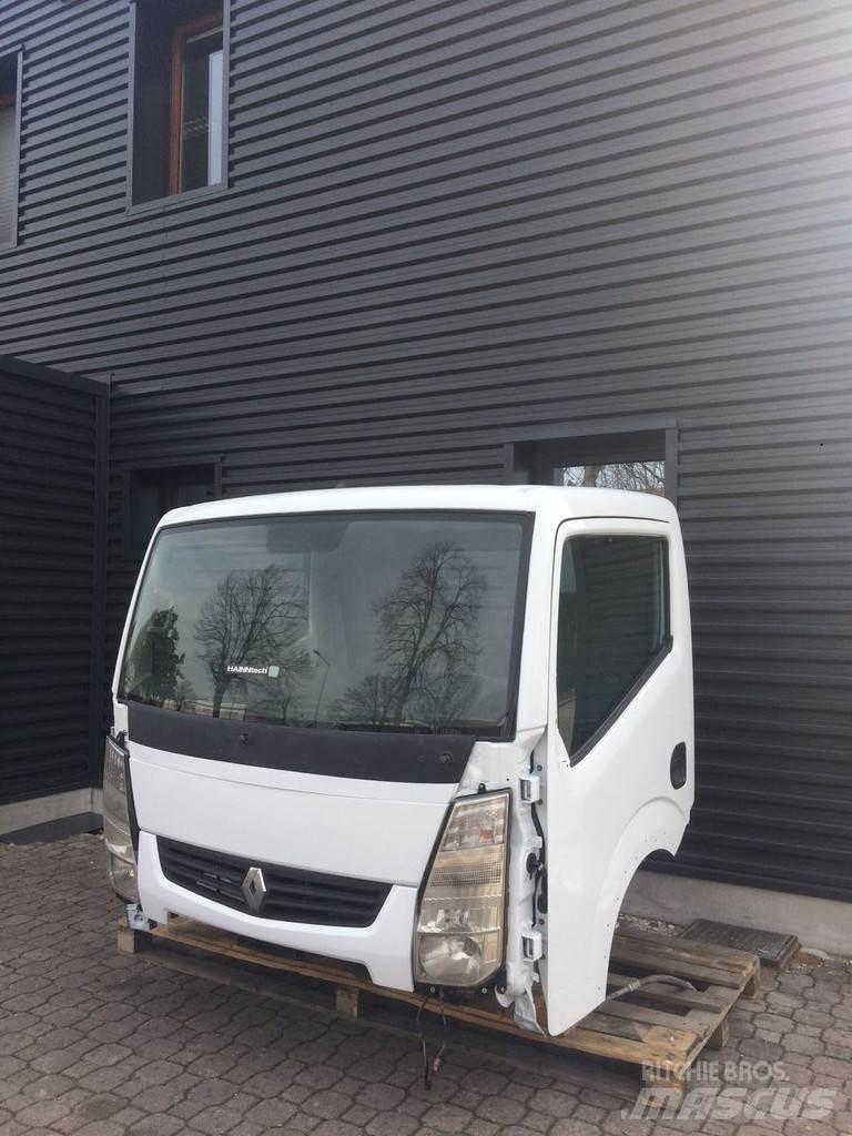 Renault Maxity Kabine i unutrašnjost