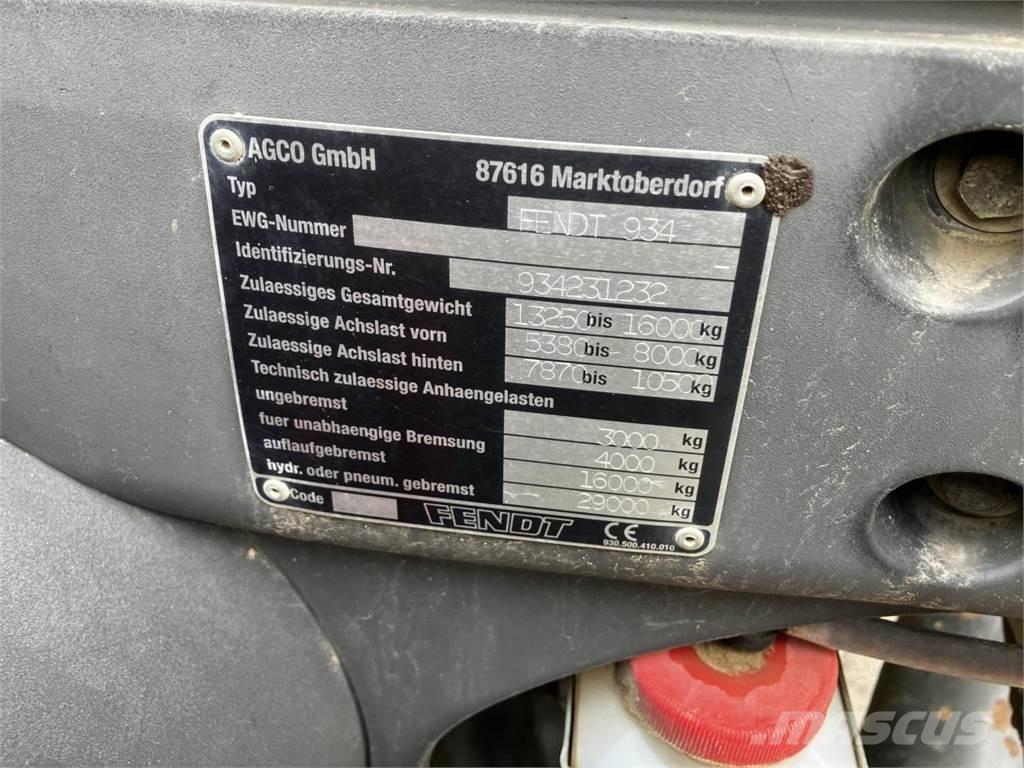 Fendt 936 Vario Traktori