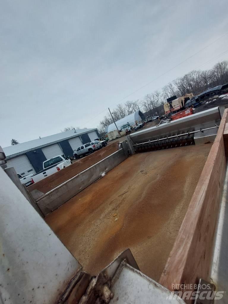 Ford F 550 XLT Snežne daske i plugovi