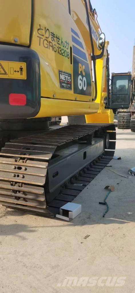 Komatsu 60-8 Bageri guseničari