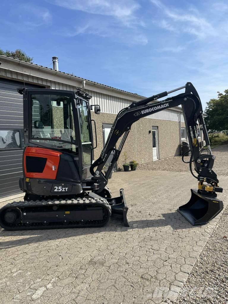 Eurocomach 25 ZT Mini bageri < 7t