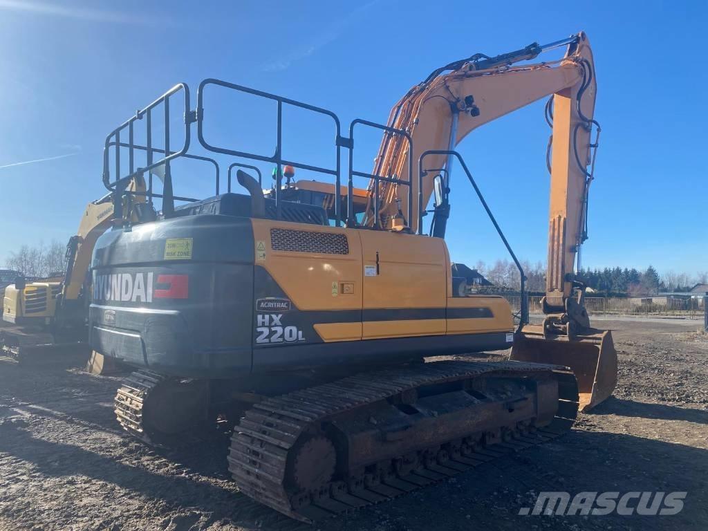 Hyundai HX220L Bageri guseničari