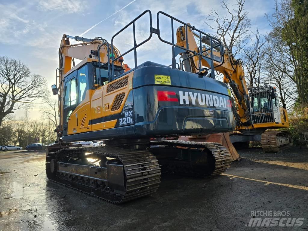 Hyundai HX220L Bageri guseničari