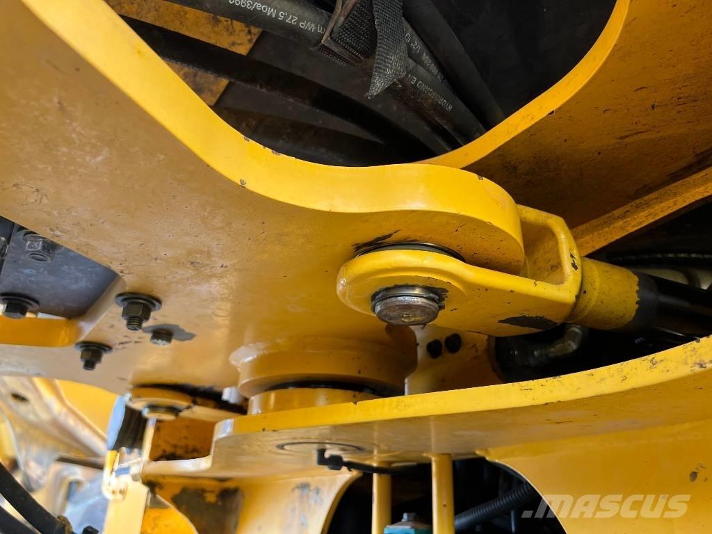 Volvo L90F Utovarivači na točkove
