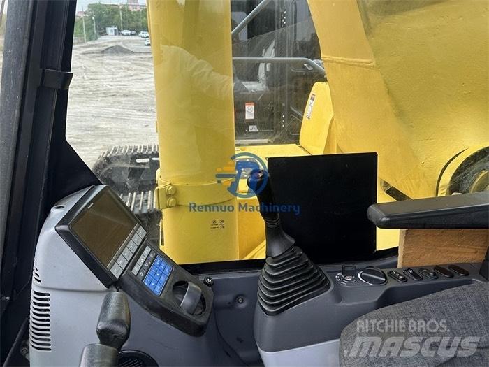 Komatsu PC450-8 Bageri guseničari